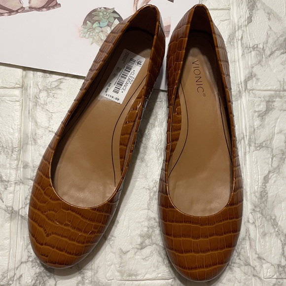 🆕🔥VIONIC Hannah Ballet Flat - Picture 10 of 16